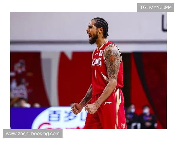 关谷KM赛事：李凯文TKO日本选手，复仇战成功证明实力